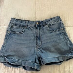 American Eagle Mom Short